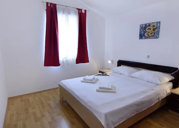 Noemi1 By Interhome Appartamento Porec