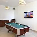 Noemi1 By Interhome Διαμέρισμα *