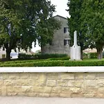 Noemi1 By Interhome * Πόρετς