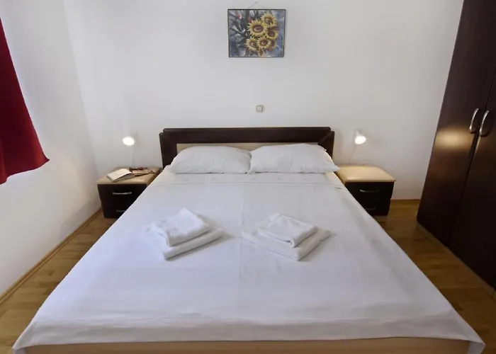 Noemi1 By Interhome Apartman