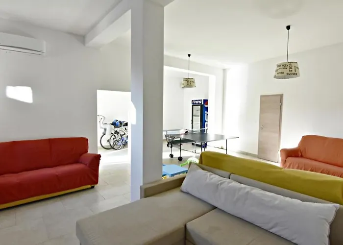 Noemi1 By Interhome *