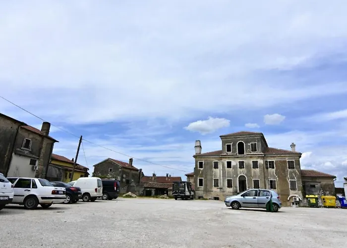 Noemi1 By Interhome Apartman